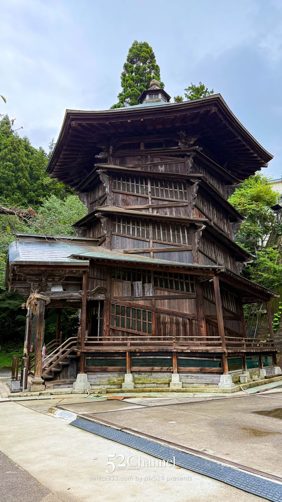 会津さざえ堂:不思議感覚の二重螺旋構造の見どころと撮影ポイント!観光と撮影スポット