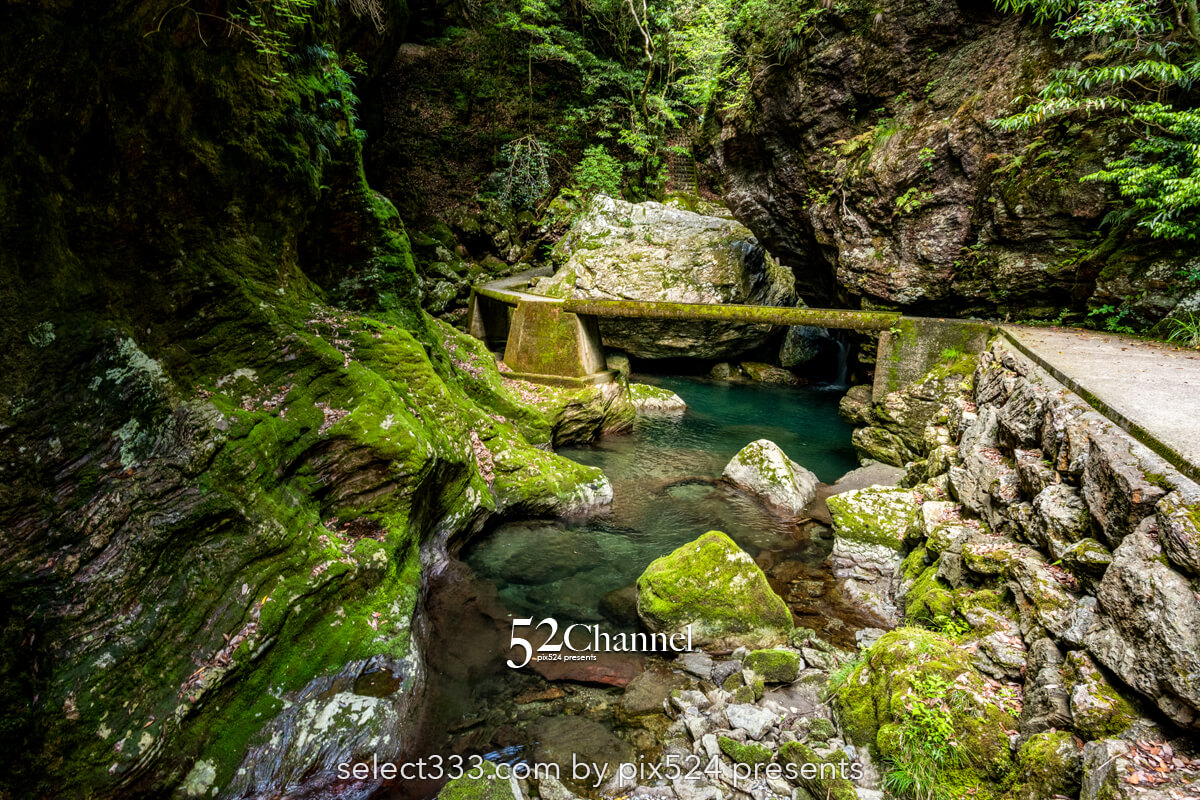 中津渓谷 雨竜の滝：仁淀ブルーで見られる神秘の巨瀑の撮影スポット！観光と撮影ガイド