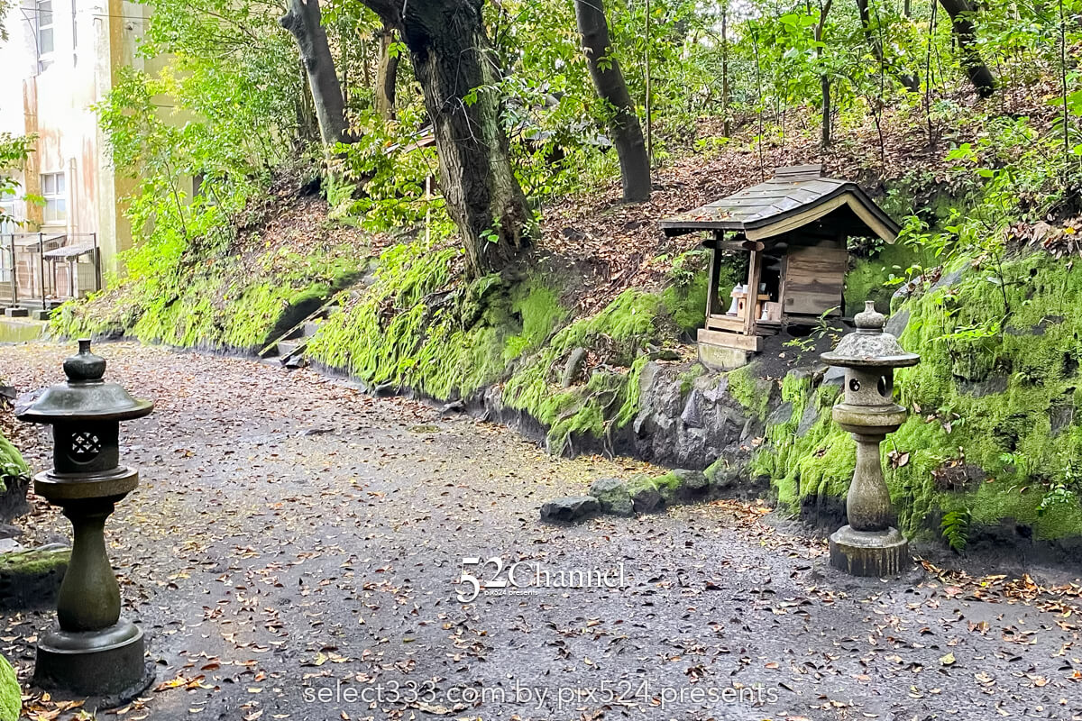 黒神埋没鳥居：1日で灰に埋まった鳥居の姿！観光・撮影スポット！桜島噴火の爪痕とは？