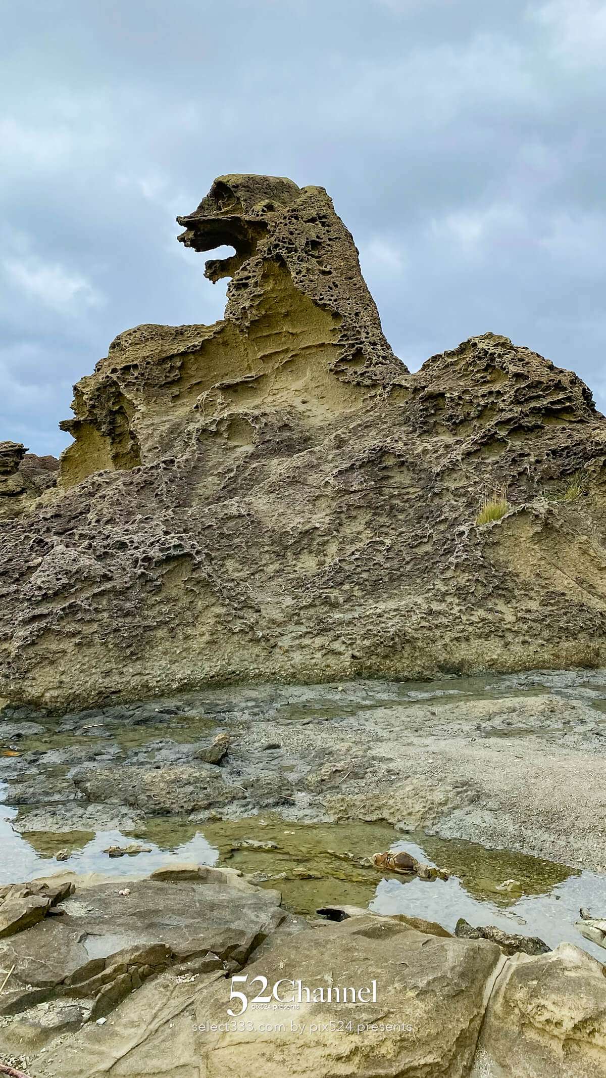 ゴジラ岩(潮瀬崎):夕日撮影と男鹿半島観光・撮影ポイント!アクセス・混雑・周辺情報