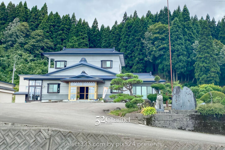 忠犬ハチ公の生家を訪ねる:秋田県大館市県道沿いにある忠犬ハチ公の生誕地