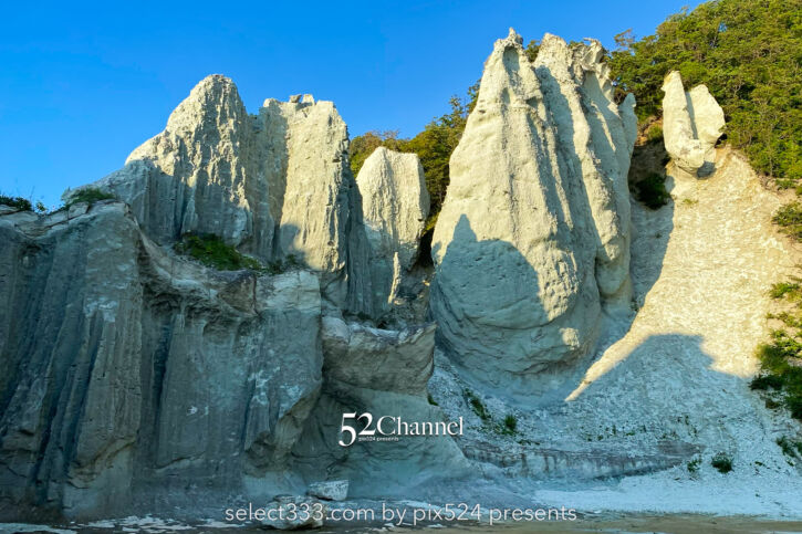 仏ヶ浦：圧巻の景観 〜自然が生んだ彫刻に圧倒される景勝地！青森県下北半島で体感する絶景
