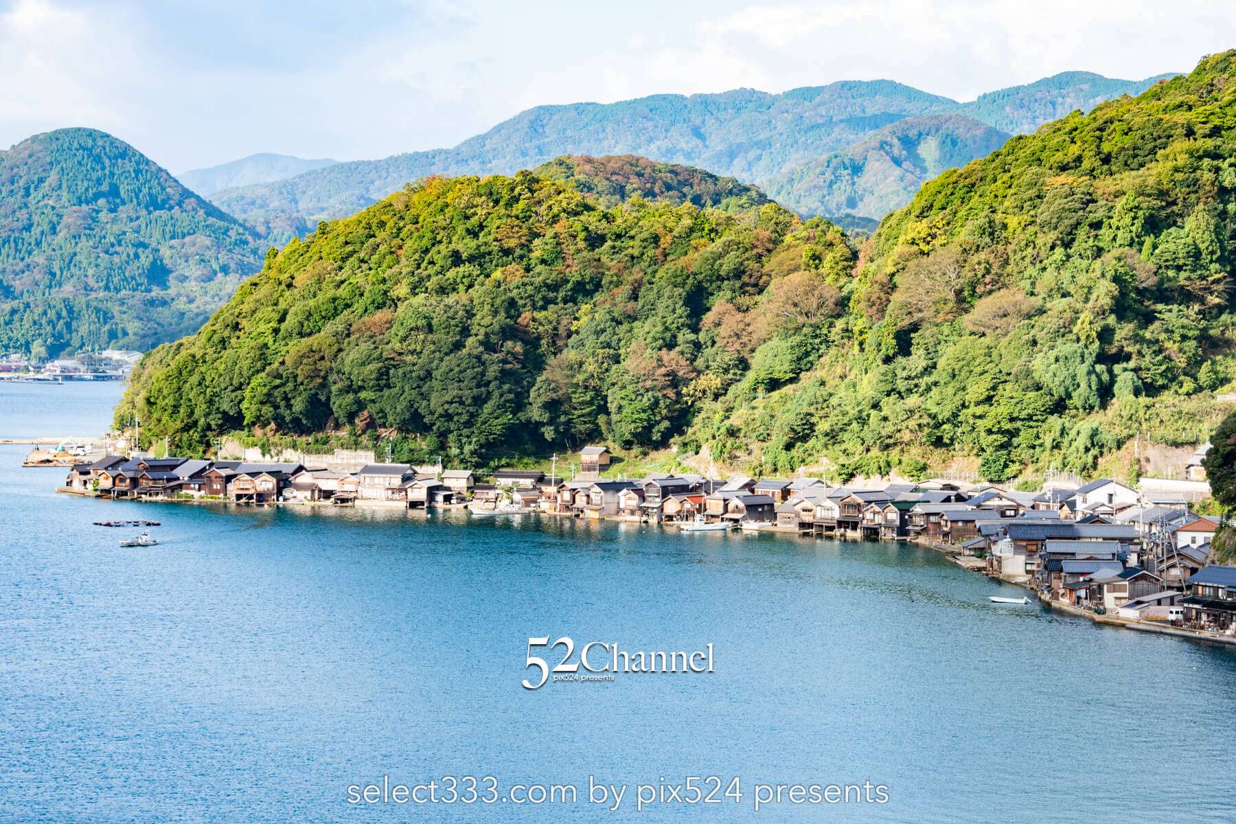 伊根の舟屋:海と暮らす町 絶景の観光地と撮影ポイント!見どころ・アクセス・混雑ガイド