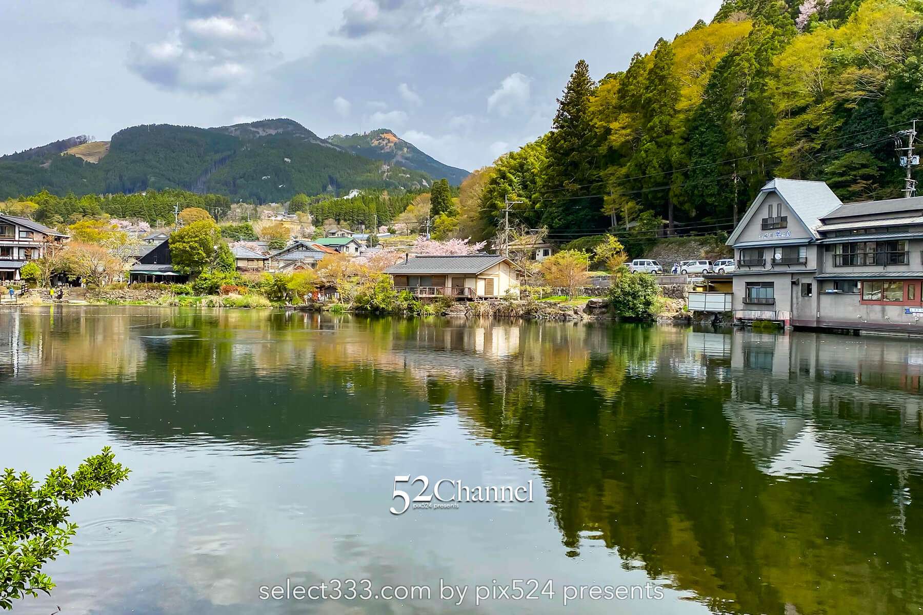 金鱗湖：大分県湯布院の人気観光地見どころ・撮影ポイント！朝霧・紅葉・湖畔散策ガイド