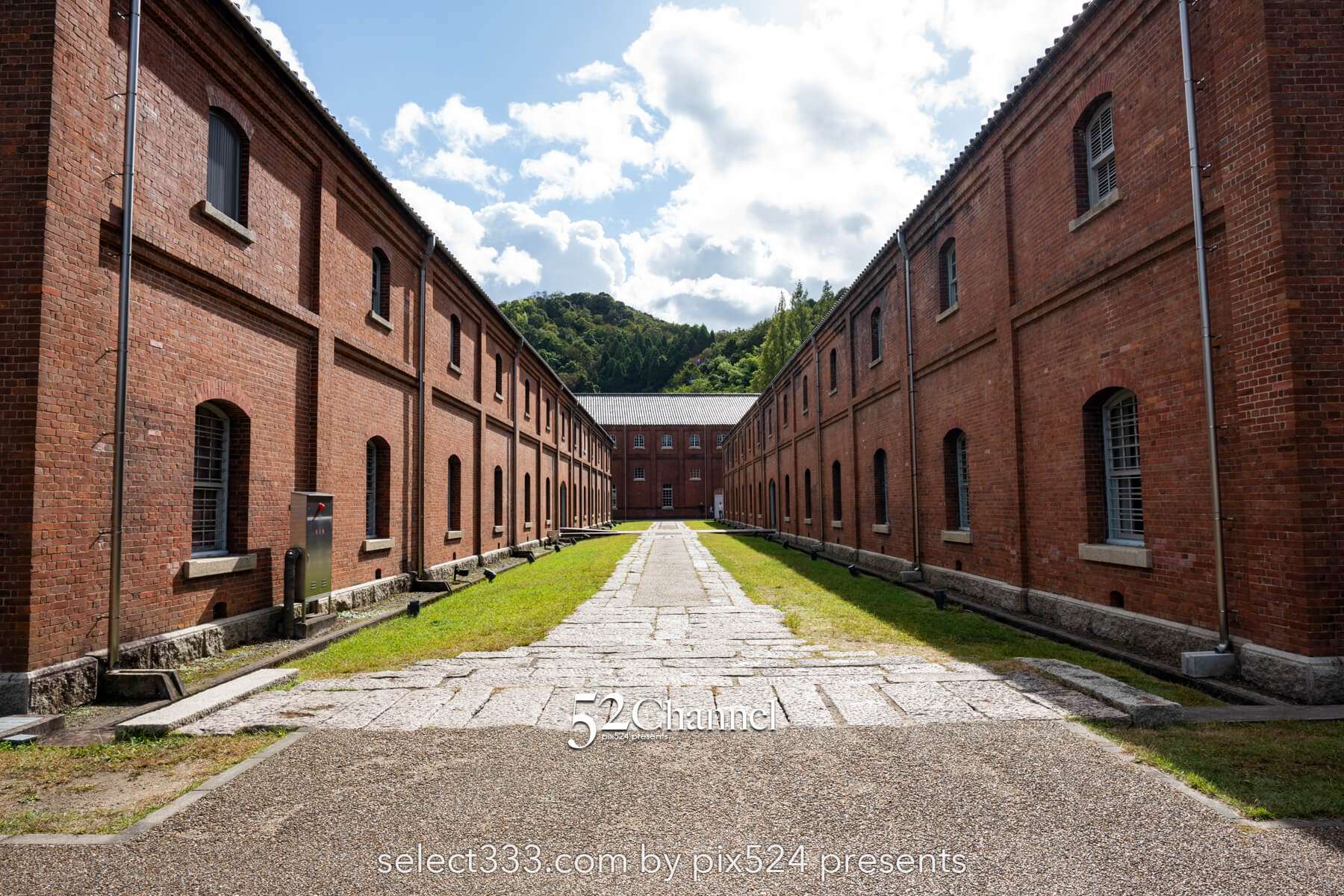 舞鶴赤れんがパーク:旧海軍倉庫群の見どころと観光・撮影ポイント!混雑指数と周辺スポット