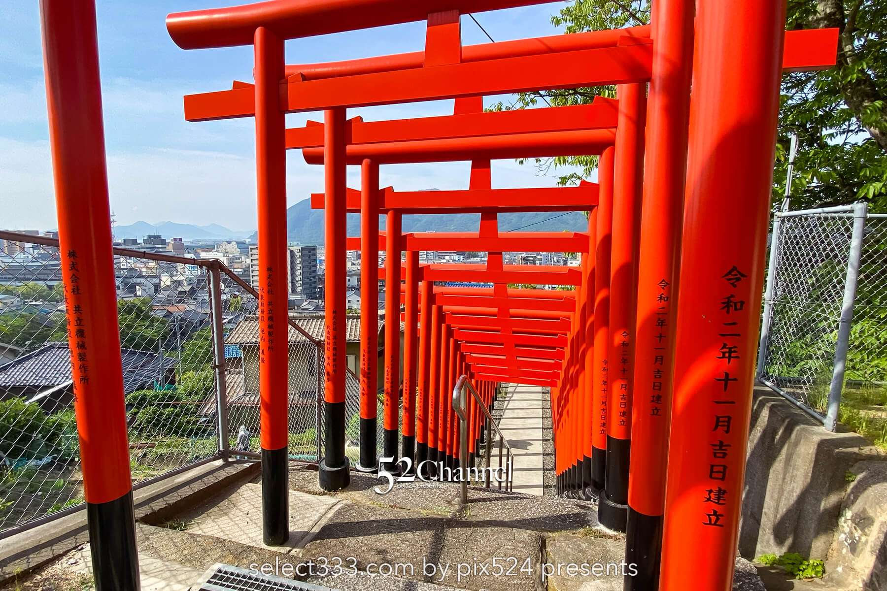 三原市 大嶋稲荷神社:鳥居の階段トンネルが魅力の撮影地!見どころ・駐車場・混雑ガイド
