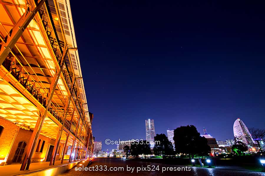 横浜赤レンガ倉庫の夜景撮影！煉瓦造りの歴史的建造物の風景！横浜の美しい被写体！