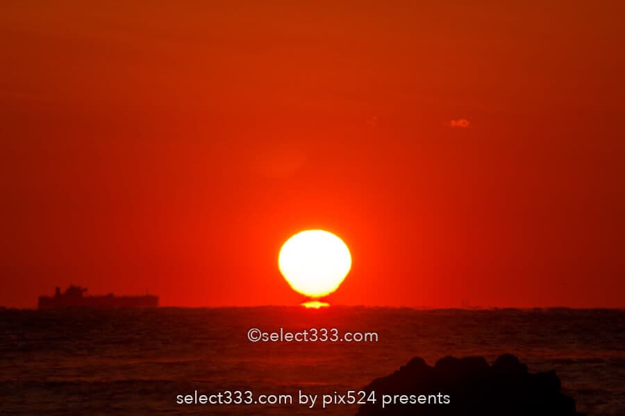 だるま朝日・だるま夕日の撮影!水平線の太陽の蜃気楼いつ見える?関東近郊の撮影地