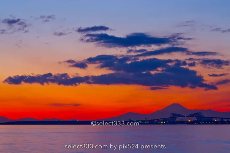 舞浜海岸の夕日と夕焼！東京ゲートブリッジと富士山の撮影地！TDRの海岸散歩コース
