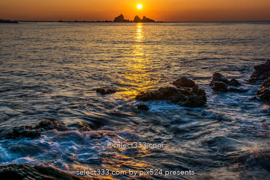 真鶴半島の三ツ石！1年に2度見られる絶景の三ツ石からの日の出！初日の出撮影地！