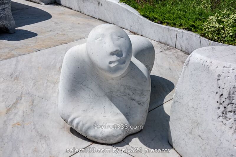 未来心の丘：地中海の雰囲気が味わえる広大な大理石の丘の景色！しまなみ海道の観光地