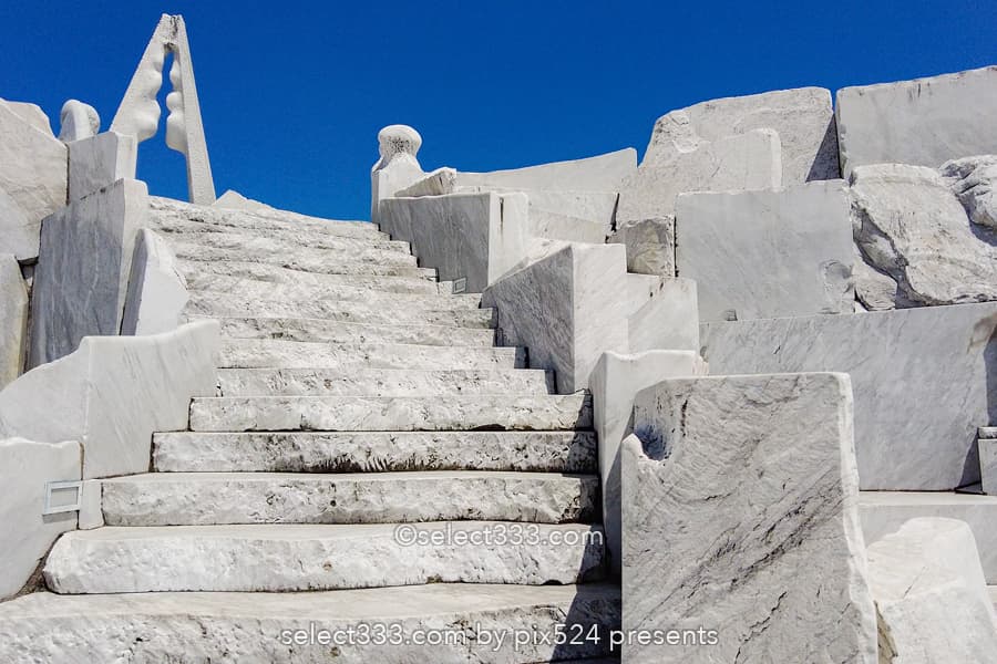 未来心の丘：地中海の雰囲気が味わえる広大な大理石の丘の景色！しまなみ海道の観光地