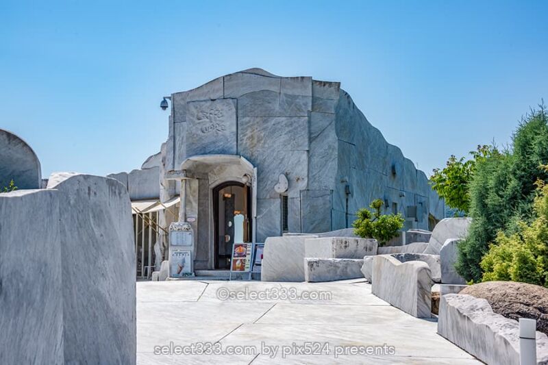 未来心の丘：地中海の雰囲気が味わえる広大な大理石の丘の景色！しまなみ海道の観光地