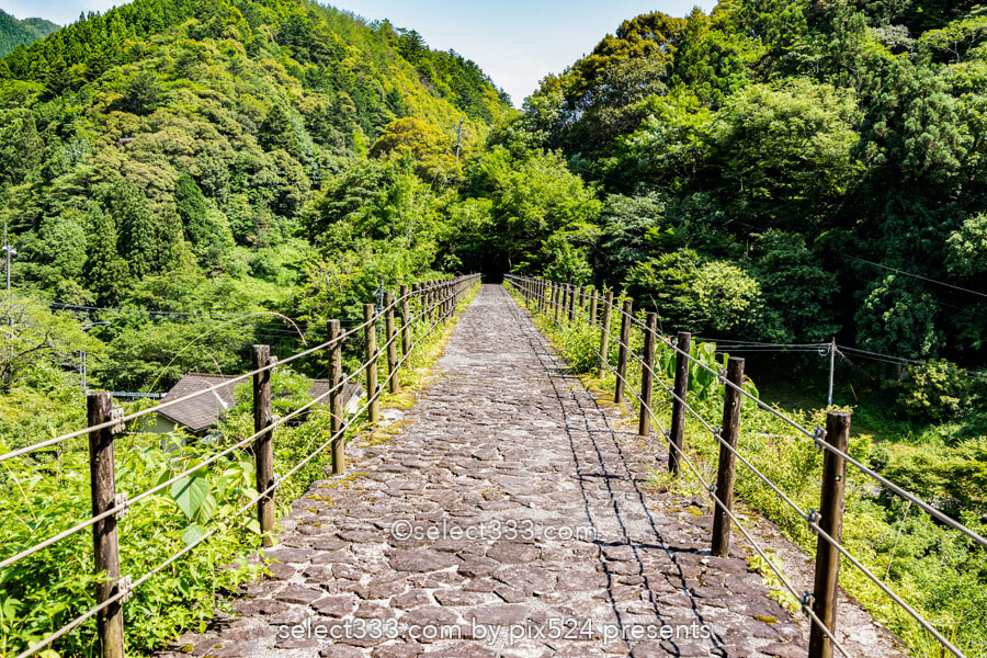 下津井めがね橋（佐川橋）森林軌道の橋はノスタルジアを誘う風景！高知県のレトロな架橋
