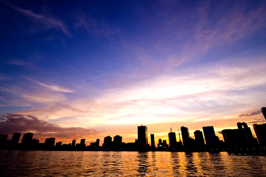 豊海埠頭の夕景・夜景の撮影！レインボーブリッジと東京湾の眺望！東京の水辺撮影地