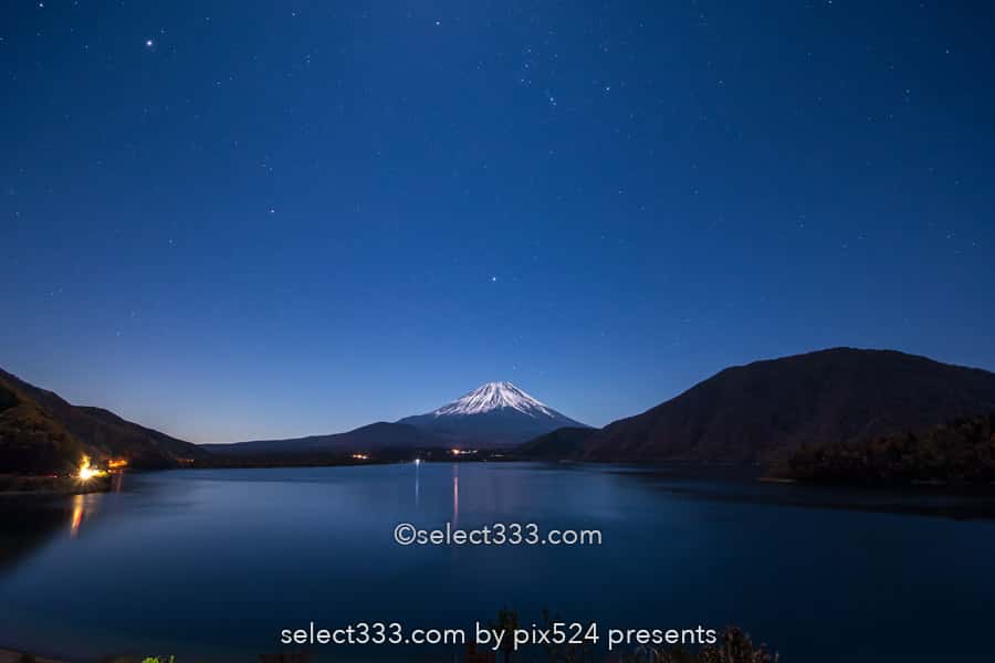 夜の富士山の撮影!月明かりで映える富士山!月夜の風景撮影!富士山の撮影地
