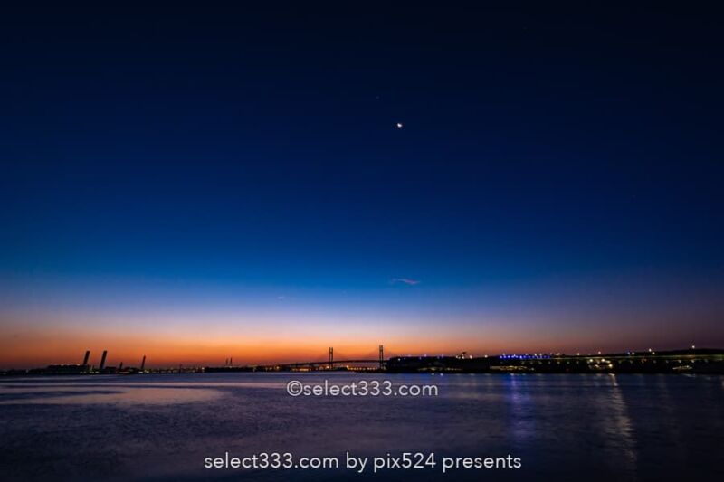 横浜港の朝日撮影！美しい横浜の海の風景を薄明から日の出まで！横浜湾岸朝日の撮影地