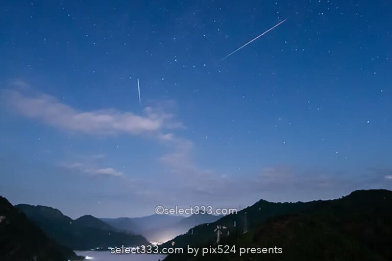 流星群とは?どの方角にいつ見える?年間の流星群の観測撮影!流れ星が見える夜