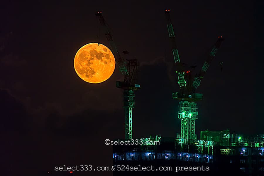 月の撮影方法【月と風景撮影】月の出と月の入を風景と一緒に撮る！月を大きく見せる方法