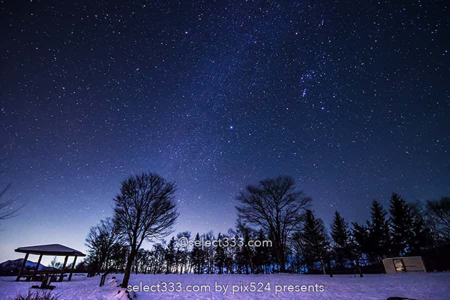 冬の星空撮影！雪山での夜空の撮影・注意点とマストアイテム！雪の撮影地で満天の星
