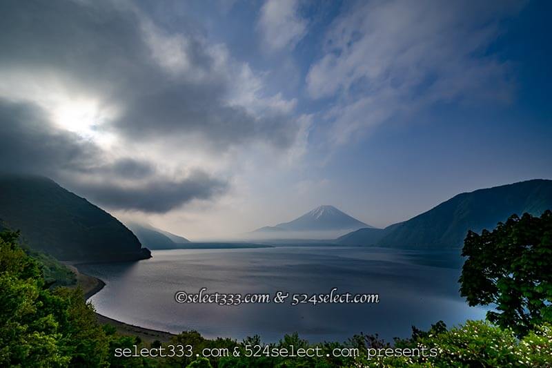 本栖湖で富士山を撮ろう!富士五湖の絶景富士山ビューポイント!夜明けと夜の絶景スポット