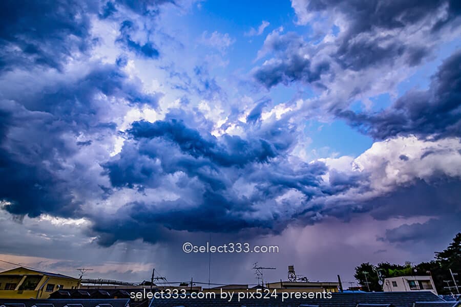 ゲリラ豪雨の雨柱を撮ってみよう！雲から落ちる雨の様子を撮影！局地豪雨と雨の柱撮影