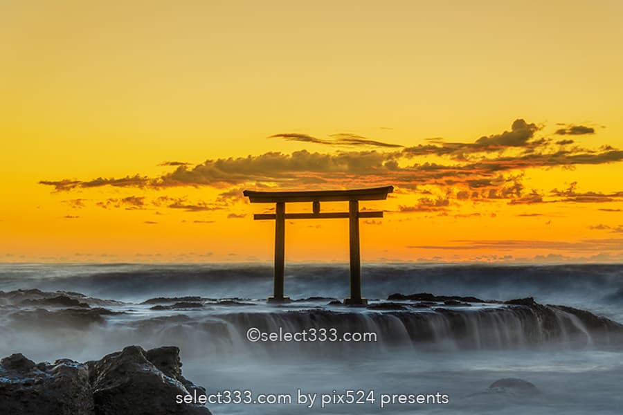 長時間露光で波打ち際の表情表現！スローシャッターで撮る風景！動と静を使い分ける
